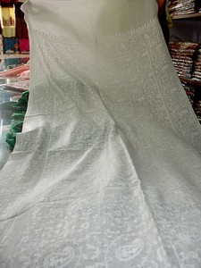 white-pashmina-shawl-225x300